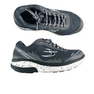 GDEFY Gravity Defyer Mighty walk Athletic lace up sneakers shoes in Gray Size